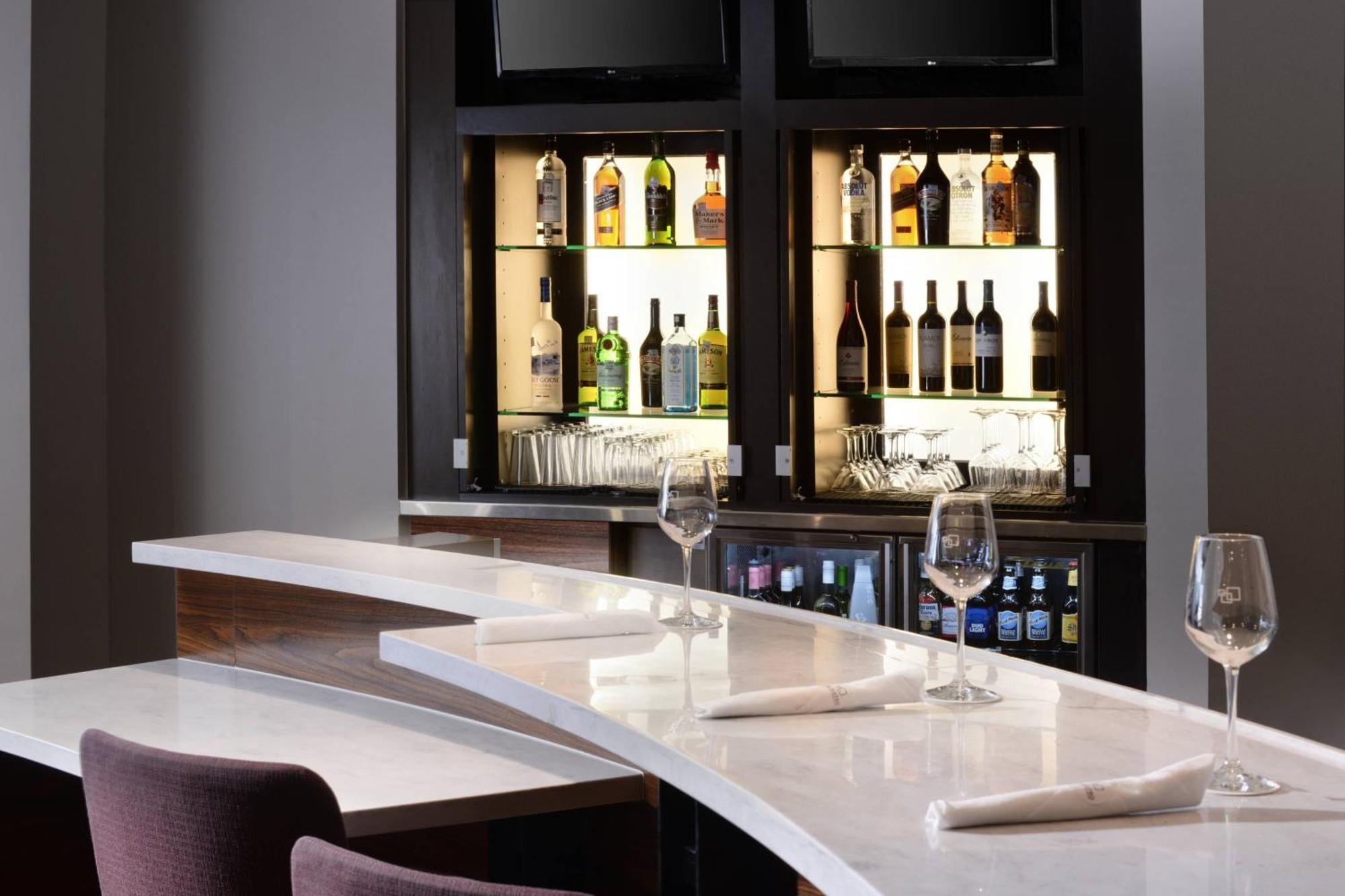 Courtyard Marriott Houston Pearland Hotel Buitenkant foto