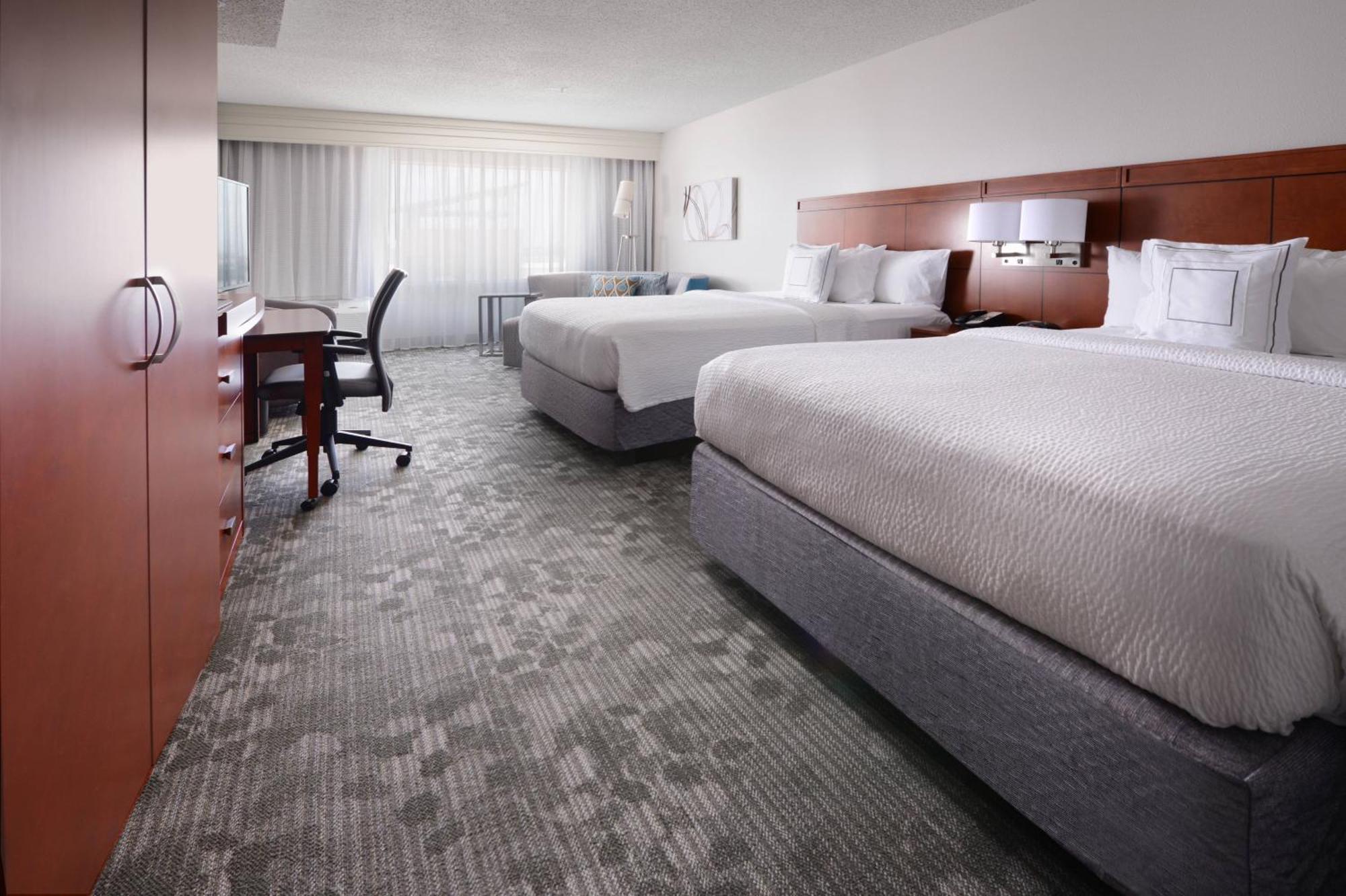 Courtyard Marriott Houston Pearland Hotel Buitenkant foto