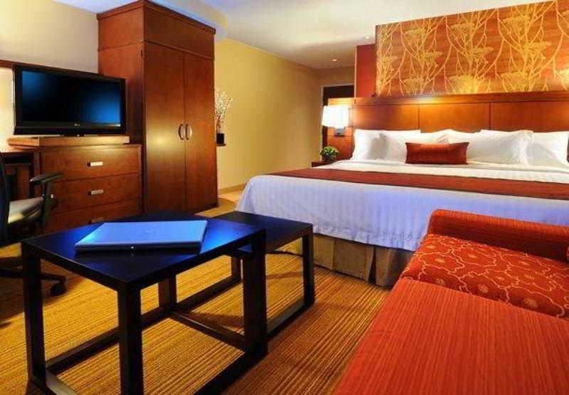 Courtyard Marriott Houston Pearland Hotel Kamer foto