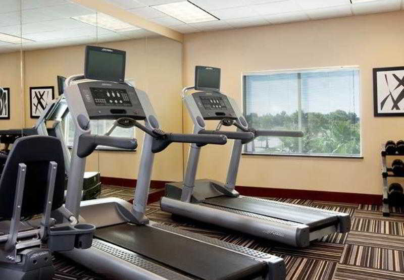 Courtyard Marriott Houston Pearland Hotel Buitenkant foto